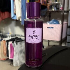 Victoria's Secret Plum - 90PERCENTFULL 🩷